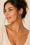 Boucles d'oreilles fleur argentée avec pierre scintillante seconde main - Autres- La Penderie du Paradis
