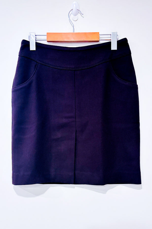 Plum skirt with pockets(s)