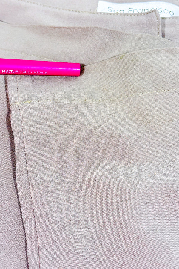 Pantalon cargo taupe léger à jambe ample seconde main - San Francisco- La Penderie du Paradis