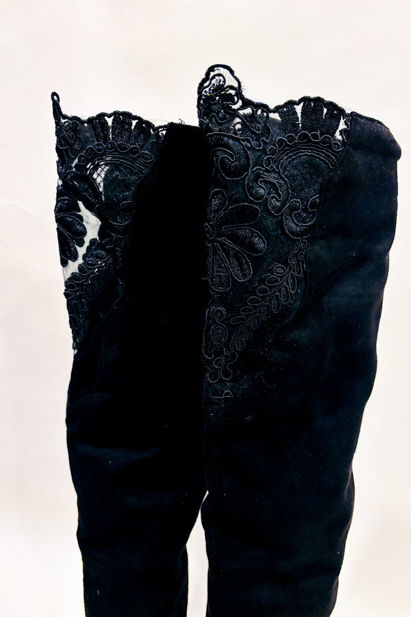 Bottes noires longues avec dentelle (8) seconde main - Autres- La Penderie du Paradis