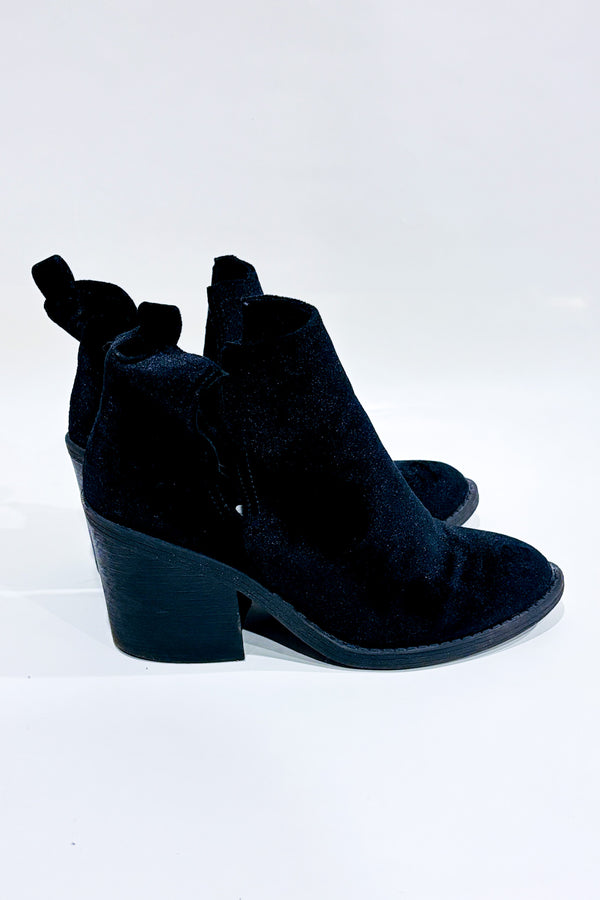 Bottes noires en velours (8) seconde main - Garage- La Penderie du Paradis