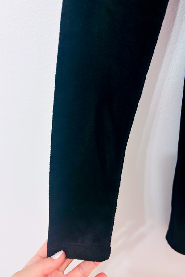 Robe noire en velours avec capuchon seconde main - Garage- La Penderie du Paradis