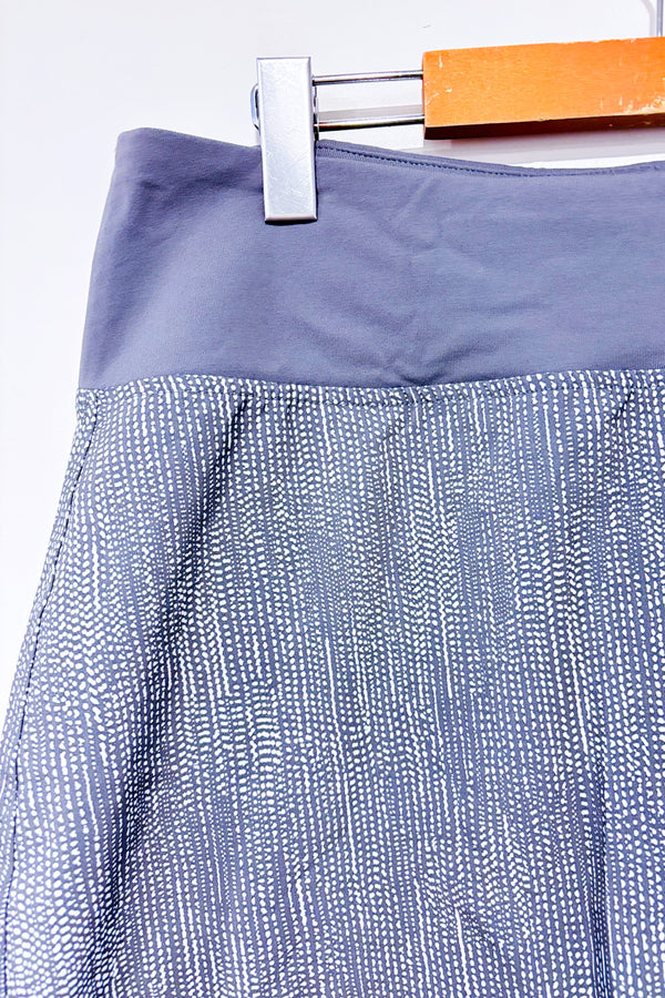 Jupe-short de sport grise seconde main - Tuff Athletics- La Penderie du Paradis