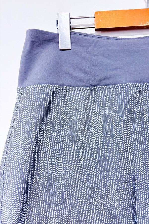 Jupe-short de sport grise seconde main - Tuff Athletics- La Penderie du Paradis