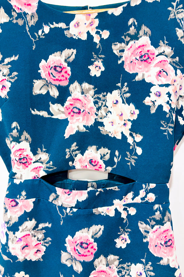 Robe émeraude et rose fleurie (xs)-Umgee-La Penderie du Paradis 🕊