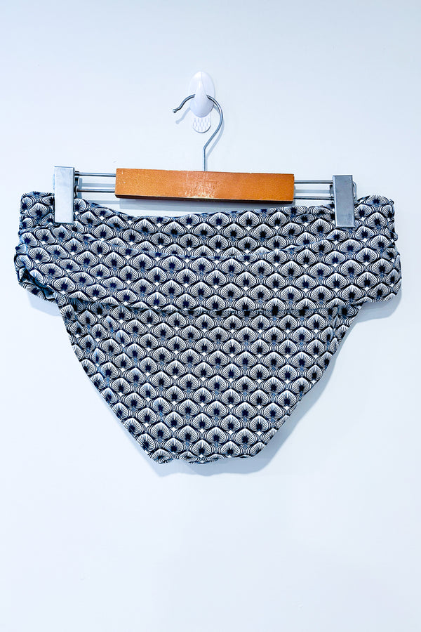 Bas de maillot de bain marine fleuri (l) seconde main Bond-Eye