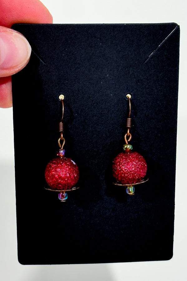 Boucles d'oreilles pendentif bille rouge-Autres-La Penderie du Paradis 🕊