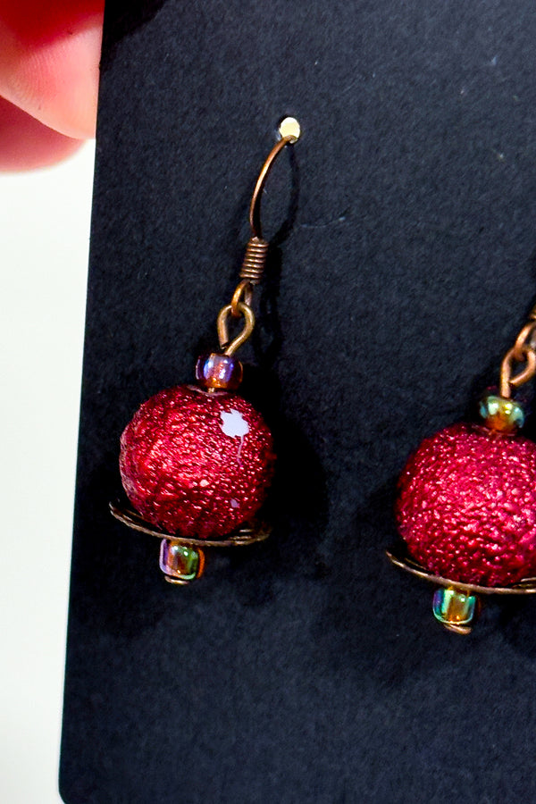 Boucles d'oreilles pendentif bille rouge-Autres-La Penderie du Paradis 🕊