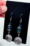 Boucles d’oreilles pendantes argentées et bleues seconde main - Autres- La Penderie du Paradis