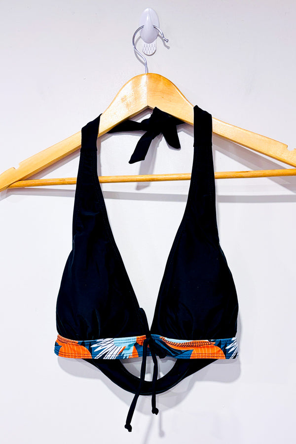 Haut de maillot de bain noir, orange et vert fleuri seconde main - SHEIN- La Penderie du Paradis