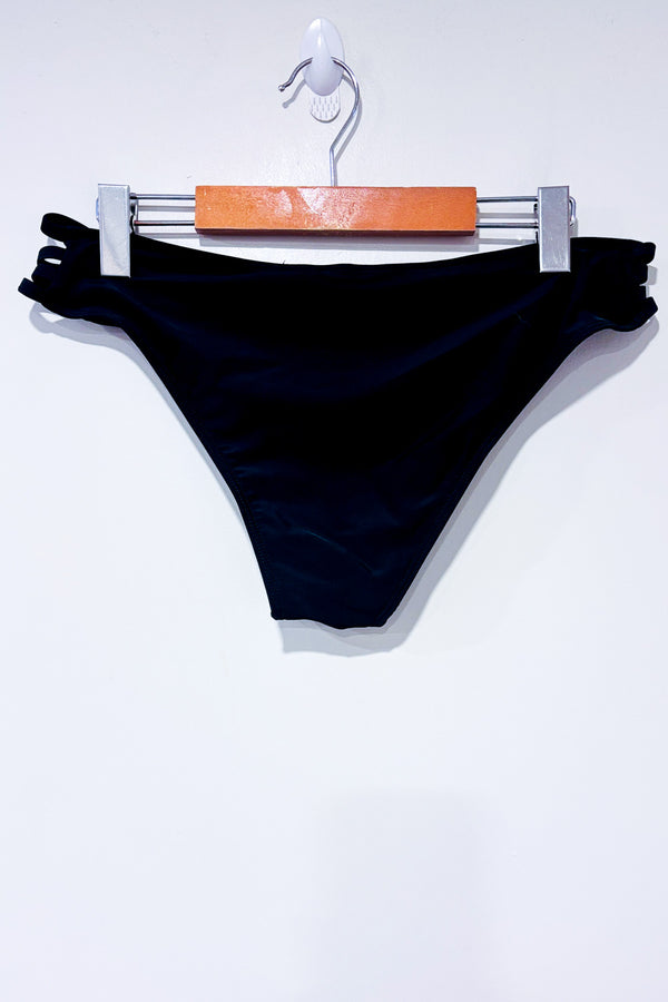 Bas de maillot de bain noir seconde main - SHEIN- La Penderie du Paradis