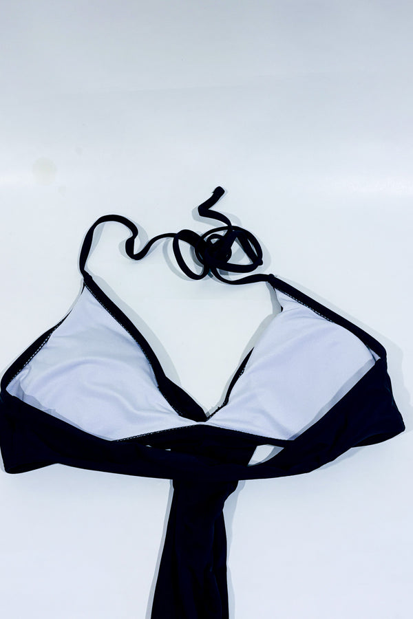 Haut de maillot de bain noir à nouer seconde main - Autres- La Penderie du Paradis