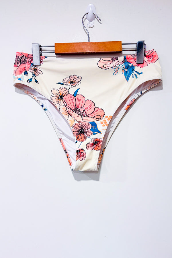 Bas de maillot de bain beige fleuri seconde main - Cupshe- La Penderie du Paradis