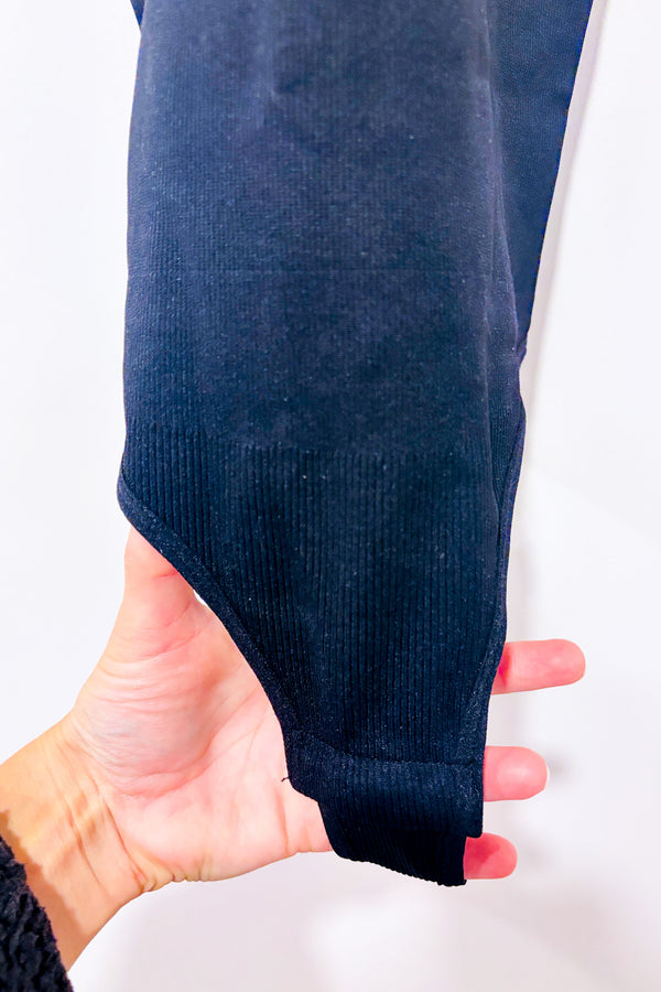 Bodysuit noir sculptant à bretelles croisées (m/l)-HeyShape-La Penderie du Paradis 🕊