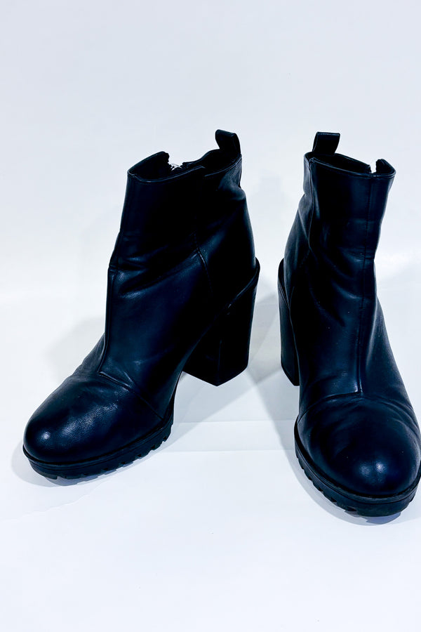 Bottes noires (8.5)-H&M-La Penderie du Paradis 🕊