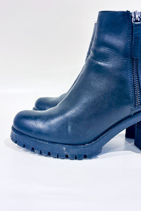 Bottes noires en cuir Amaliaa Ă talon* seconde main - Steve Madden- La Penderie du Paradis