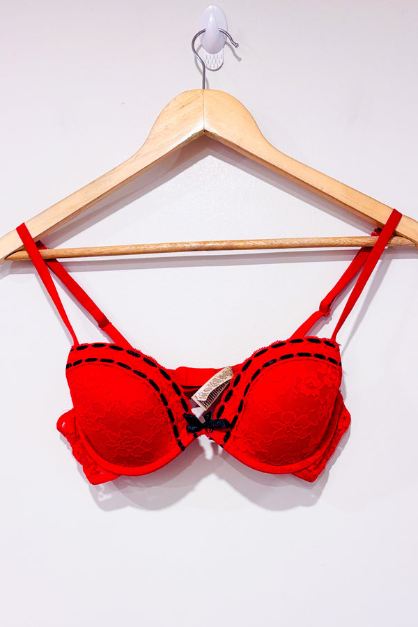 Soutien-gorge rouge en dentelle extra-piegonnant (34B)-La Senza-La Penderie du Paradis 🕊