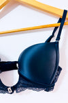Soutien-gorge noir plongeant légèrement pigeonnant seconde main - Luna's- La Penderie du Paradis