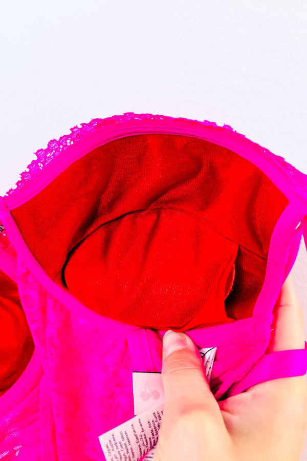 Nuisette pigeonnante rose néon en dentelle* seconde main - La Senza- La Penderie du Paradis