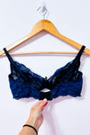 Soutien-gorge bleu en dentelle seconde main - Victoria's Secret- La Penderie du Paradis