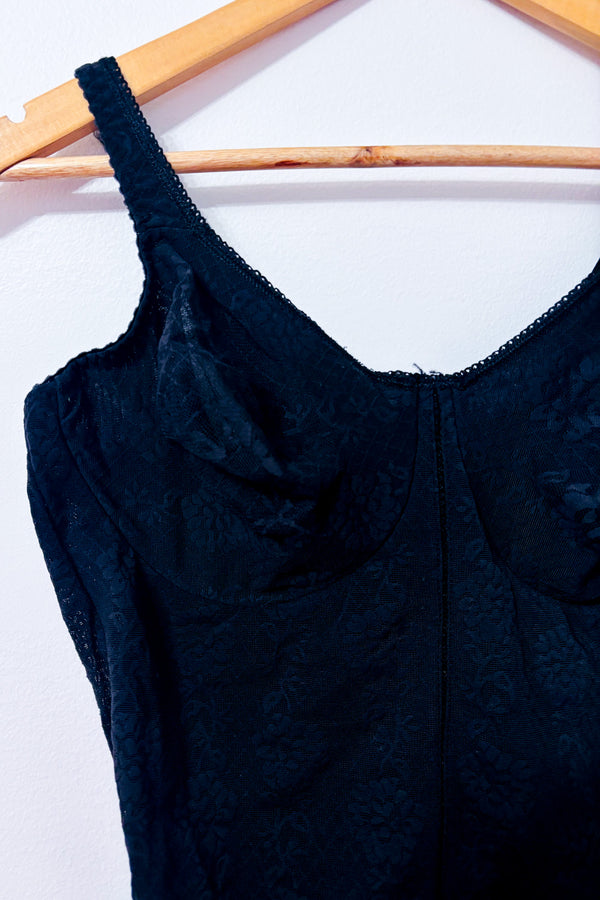 Body gainant noir en dentelle seconde main - Flexees- La Penderie du Paradis