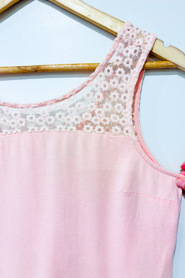 Camisole rose dos en dentelle (s)-Reitmans-La Penderie du Paradis 🕊