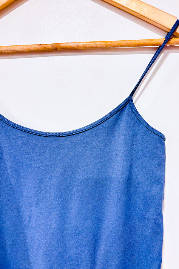 Camisole basic grise (s)-C'est Moi-La Penderie du Paradis 🕊