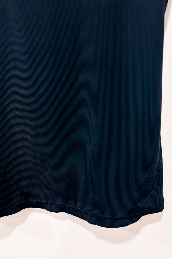 Camisole côtelé noire avec top intégré (xs)-AKA-La Penderie du Paradis 🕊