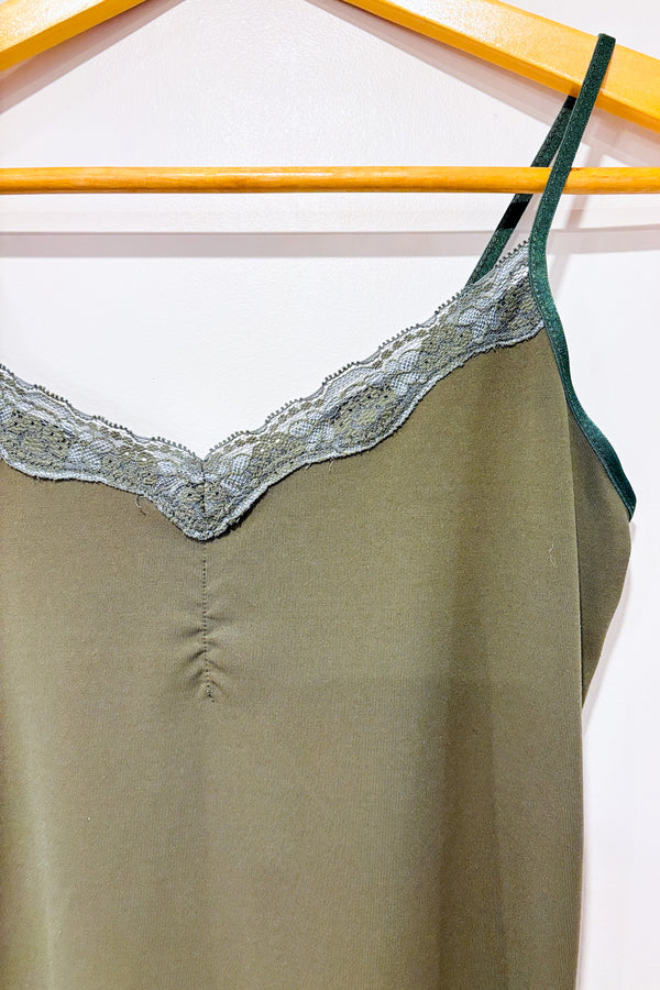 Camisole kaki basic avec dentelle (xs) seconde main - RW&CO.- La Penderie du Paradis