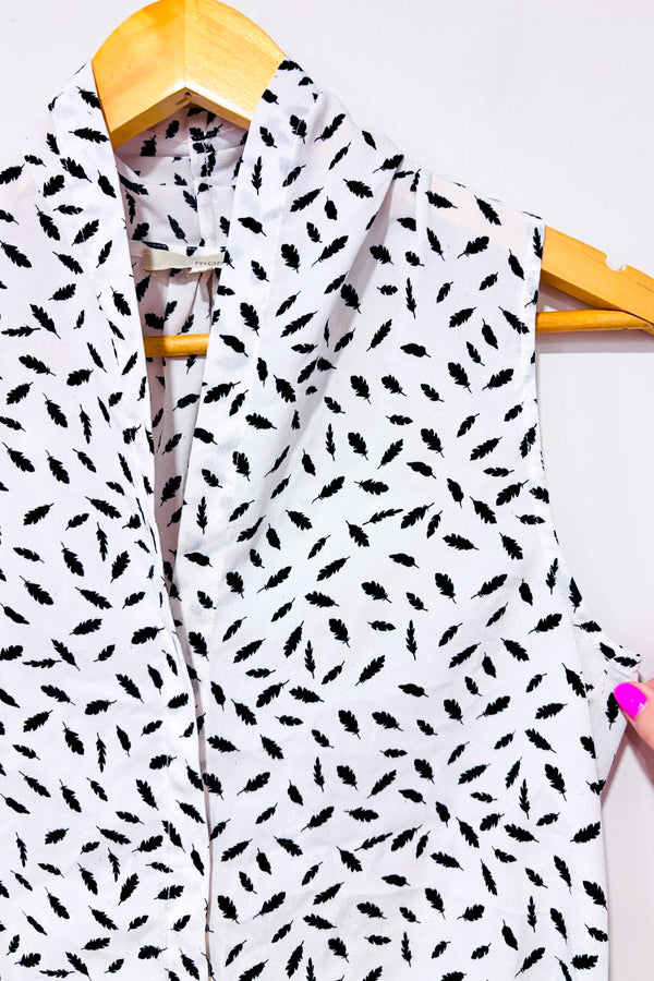 Blouse blanche avec plumes noires seconde main - Monk & Lou- La Penderie du Paradis