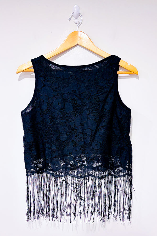 Camisole noire en dentelle fleurie avec franges seconde main - Candy Couture- La Penderie du Paradis
