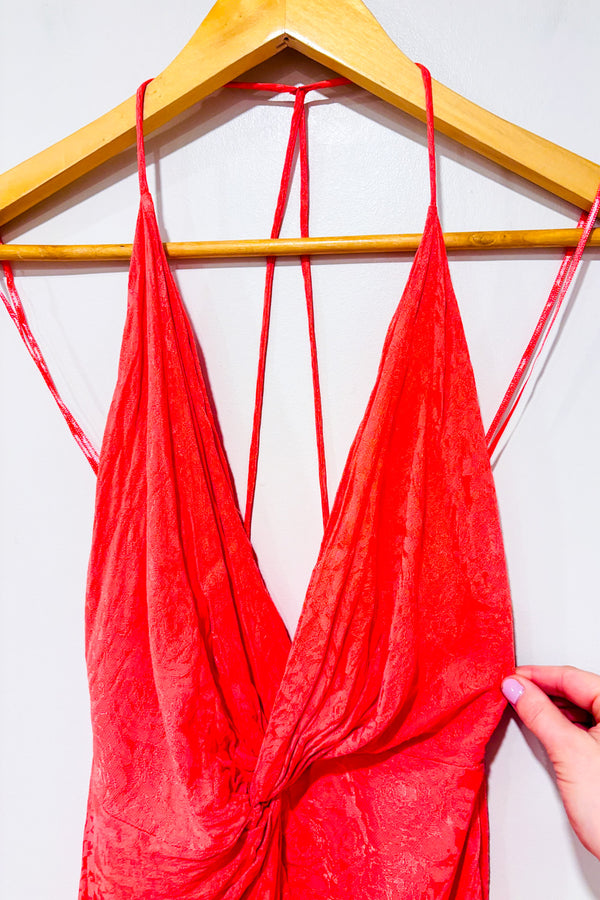 Camisole rose fleurie avec noeud devant et dos ouvert seconde main - Autres- La Penderie du Paradis