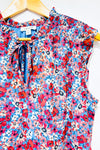 Blouse bleue et rouge fleurie* seconde main - Tamara H.- La Penderie du Paradis