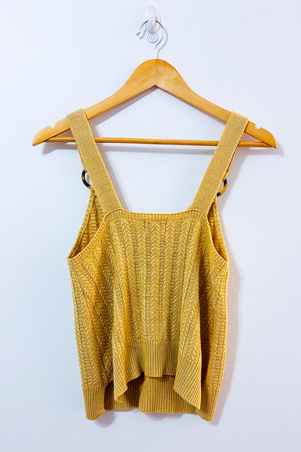 Camisole beige en tricot avec anneau écaille seconde main - Hippie Rose- La Penderie du Paradis