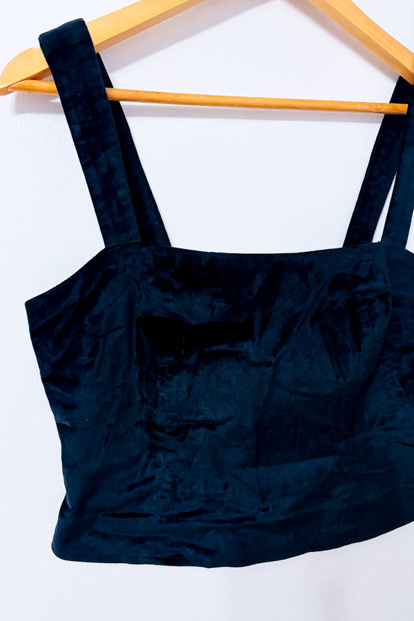Camisole courte noire en velours à encolure carrée* seconde main - Maeve- La Penderie du Paradis
