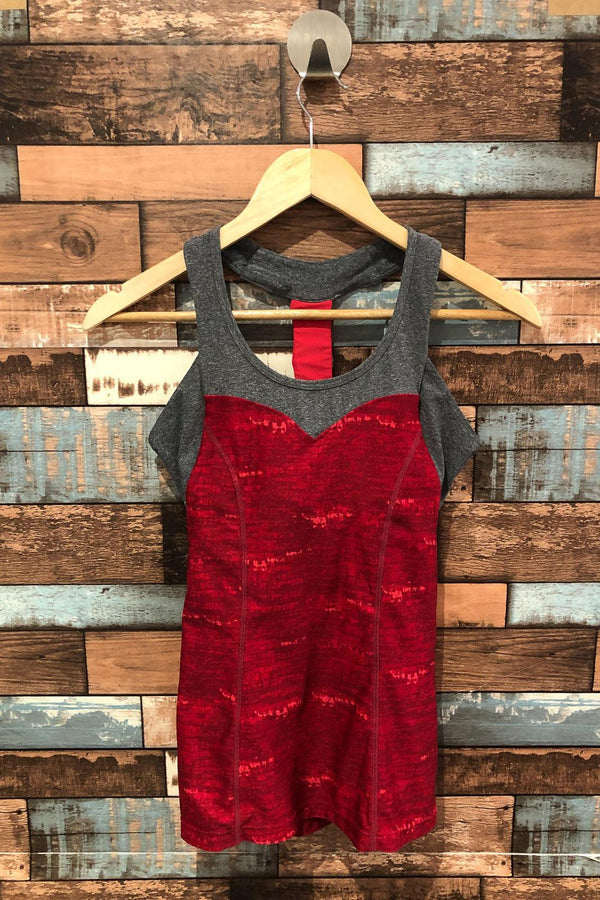 Camisole de sport rouge et gris avec top intégré (xs) seconde main Mondetta