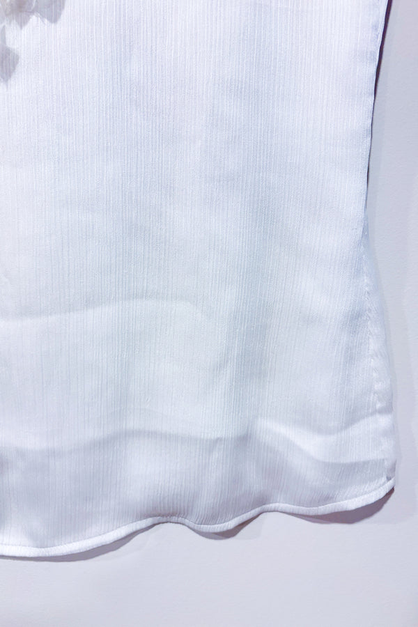 Camisole légère blanche avec détails à l'avant (m)-Proportion Petites / Conrad C-La Penderie du Paradis 🕊