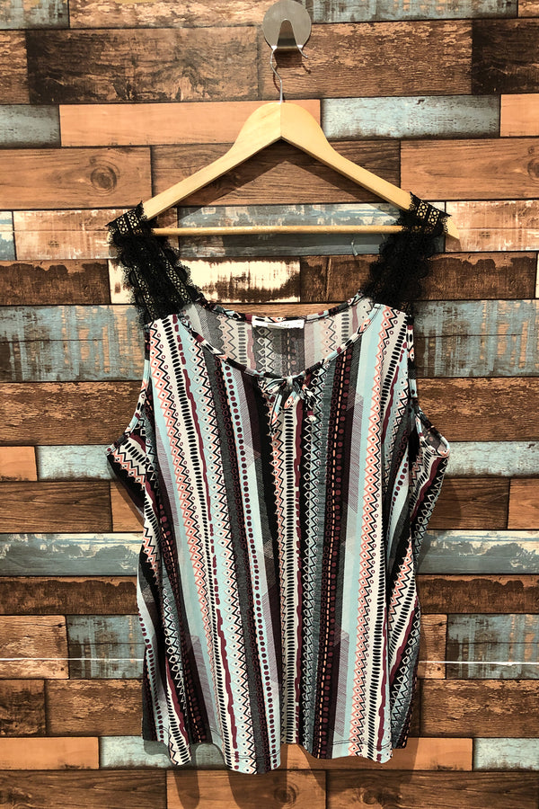 Camisole multicolore motifs géométriques et bretelle en dentelle (2X) seconde main In Every Story