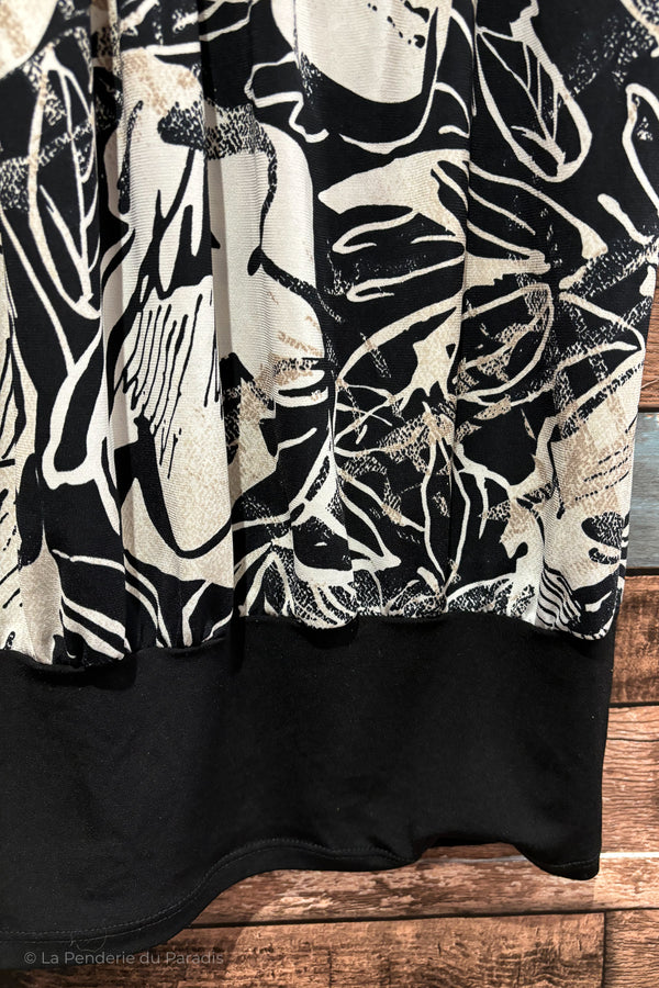 Camisole noire et blanche avec motifs et bande élastique (l) seconde main HKR Collections