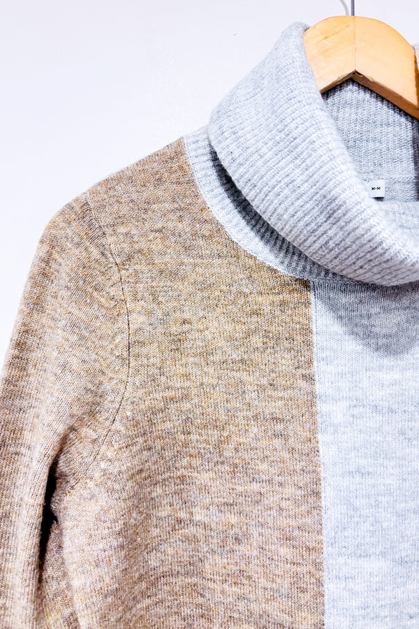 Chandail gris et brun en tricot à col roulé (m)-Reitmans-La Penderie du Paradis 🕊