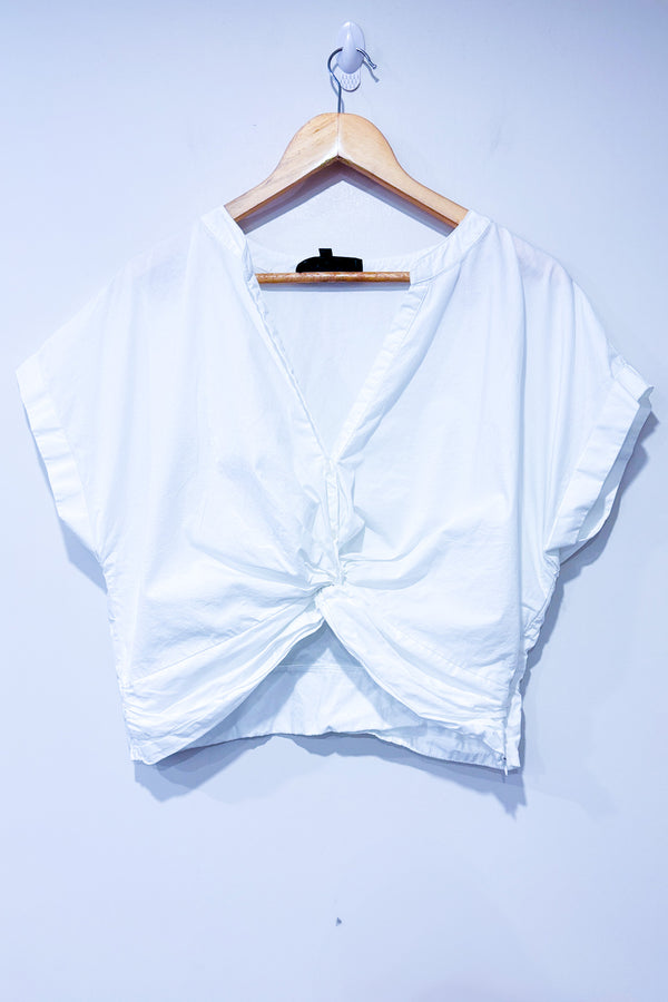 Chemisier court blanc avec noeud devant (xl)-Sunday in Brooklyn-La Penderie du Paradis 🕊