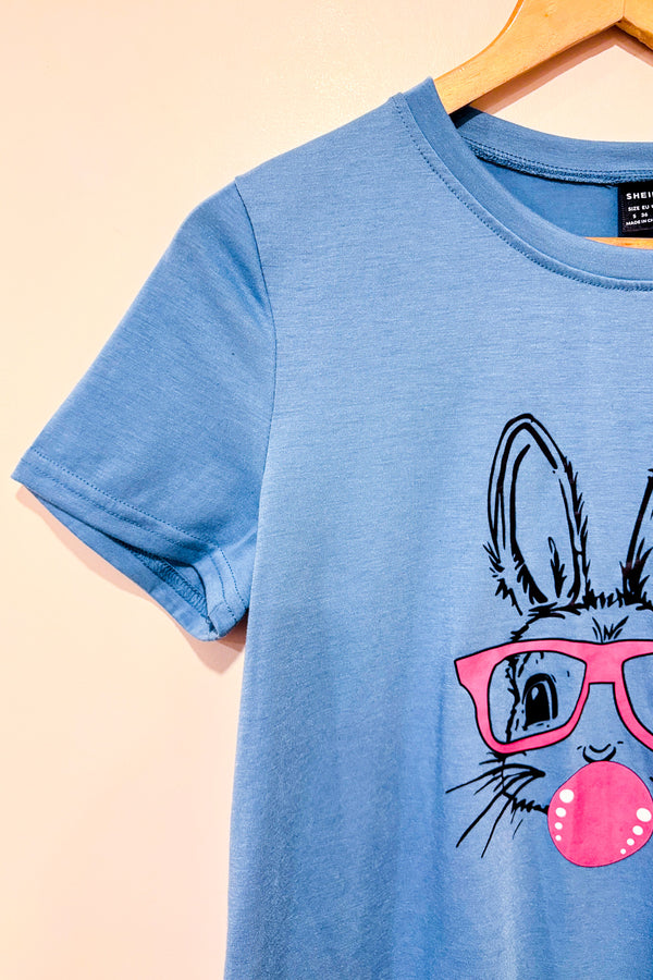 T-shirt bleu avec lapin à lunettes (s)-SHEIN-La Penderie du Paradis 🕊