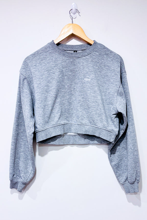 Chandail coupé gris ''love'' (s)-H&M-La Penderie du Paradis 🕊