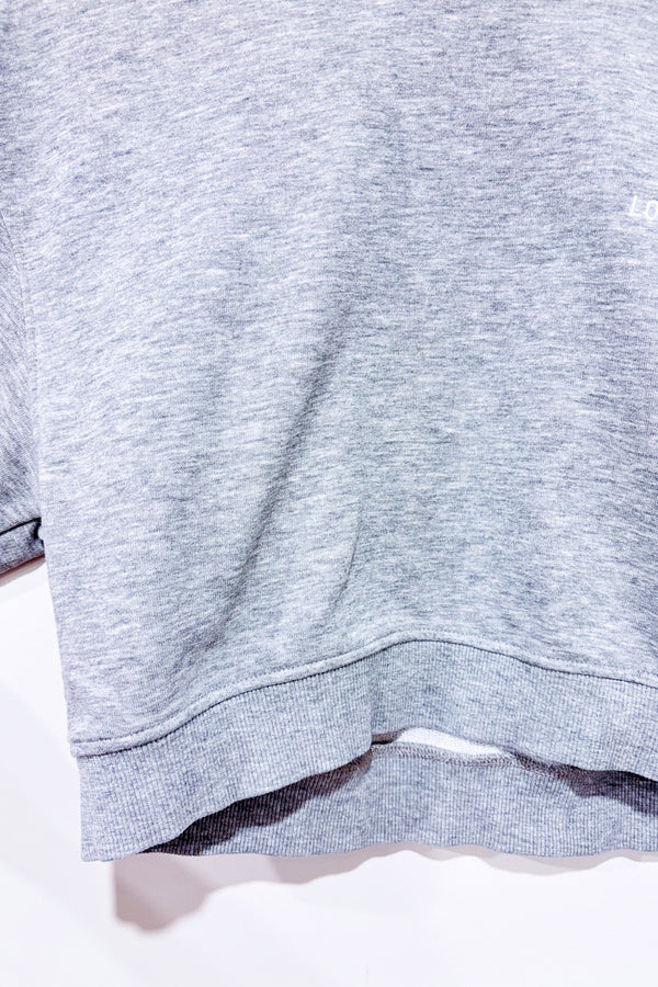 Chandail coupé gris ''love'' (s)-H&M-La Penderie du Paradis 🕊