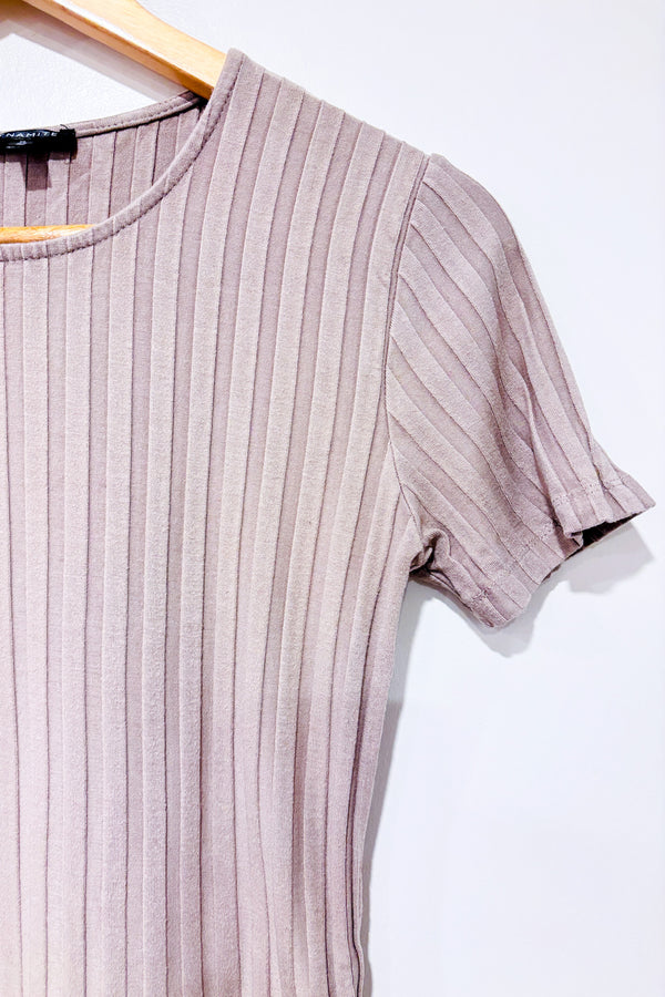 T-shirt taupe côtelé (m)-Dynamite-La Penderie du Paradis 🕊