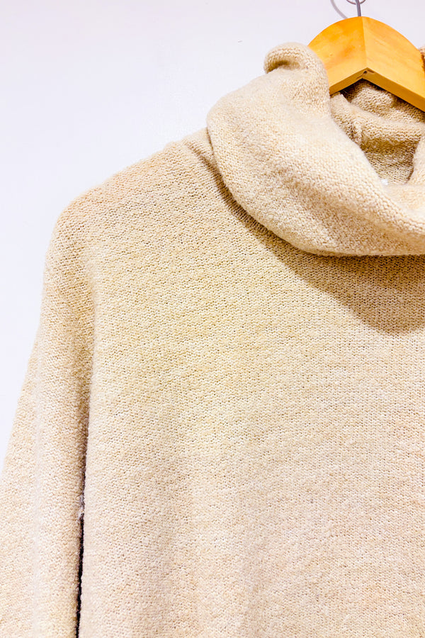 Chandail vintage beige en tricot à col roulé (m)-San Francisco-La Penderie du Paradis 🕊