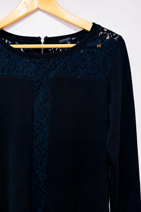 Tunique noire texturée avec dentelle fleurie seconde main - Dynamite- La Penderie du Paradis