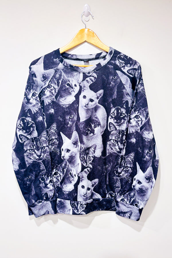 Chandail crewneck gris avec chats seconde main - SHEIN- La Penderie du Paradis