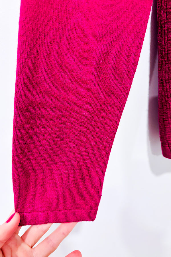 Chandail framboise en tricot léger seconde main - Emotions- La Penderie du Paradis