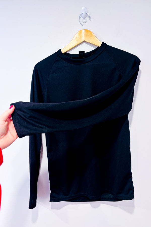 Chandail de sport noir seconde main - Dollarama- La Penderie du Paradis